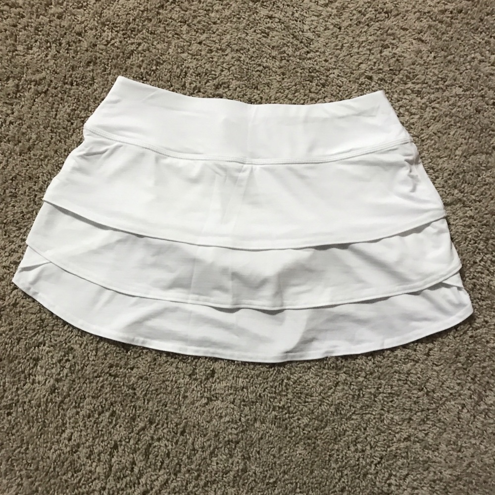 Athleta White Stripe Swagger Skort!!! LIKE NEW!